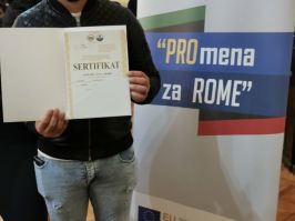 SVEČANA PODELA SERTIFIKATA NAKON ZAVRŠENE OBUKE U OKVIRU PROJEKTA PROmena ZA ROME