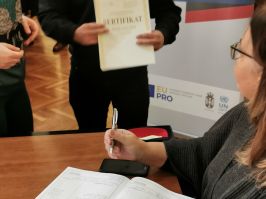 SVEČANA PODELA SERTIFIKATA NAKON ZAVRŠENE OBUKE U OKVIRU PROJEKTA PROmena ZA ROME